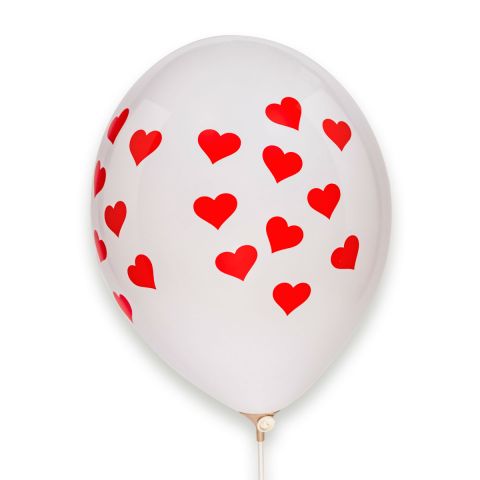 Weißer Luftballon mit aufgedruckten vielen roten Herzchen, rundum.